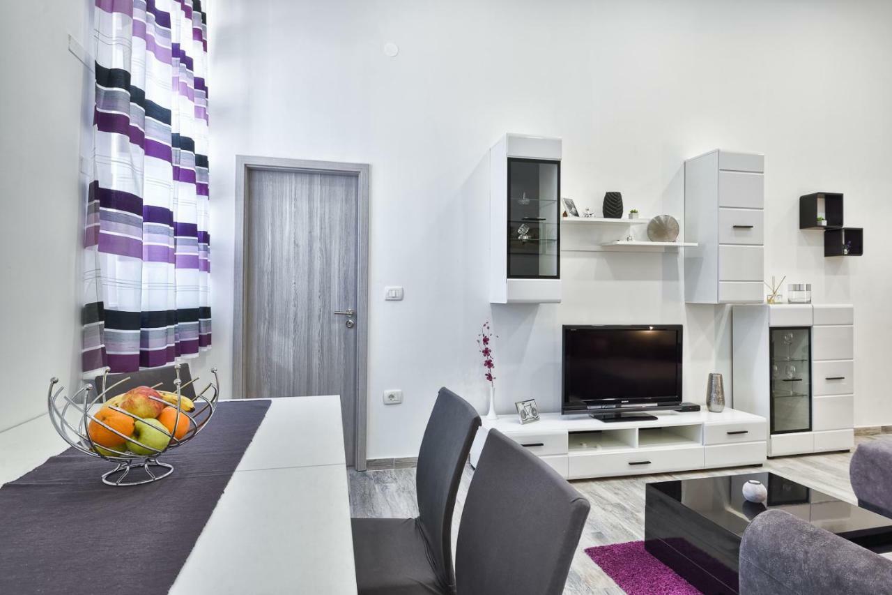 Apartment 20M From Arena Pula Dış mekan fotoğraf