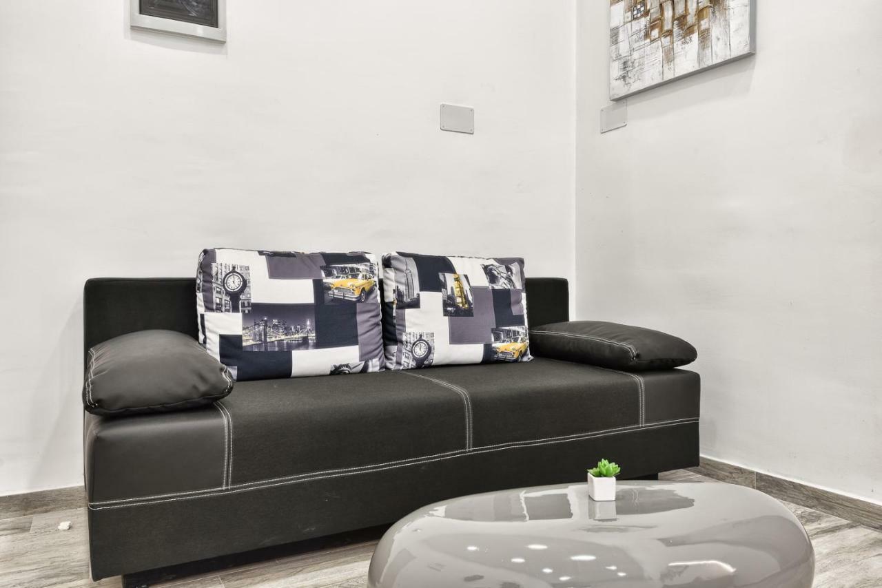 Apartment 20M From Arena Pula Dış mekan fotoğraf